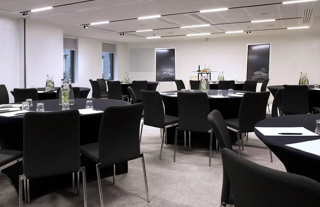 Courtyard By Marriott Paris Gare De Lyon-1